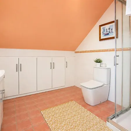Cozy Countryside Retreat Galway Escape בית נופש *