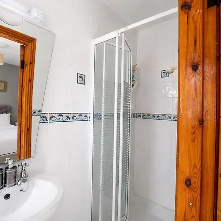 Cozy Countryside Retreat Galway Escape בית נופש
